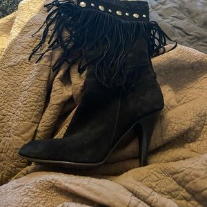 Guess Fringe Boots